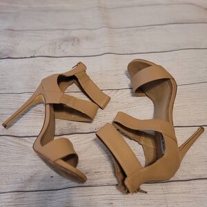 Steve Madden Tan Women's Heels